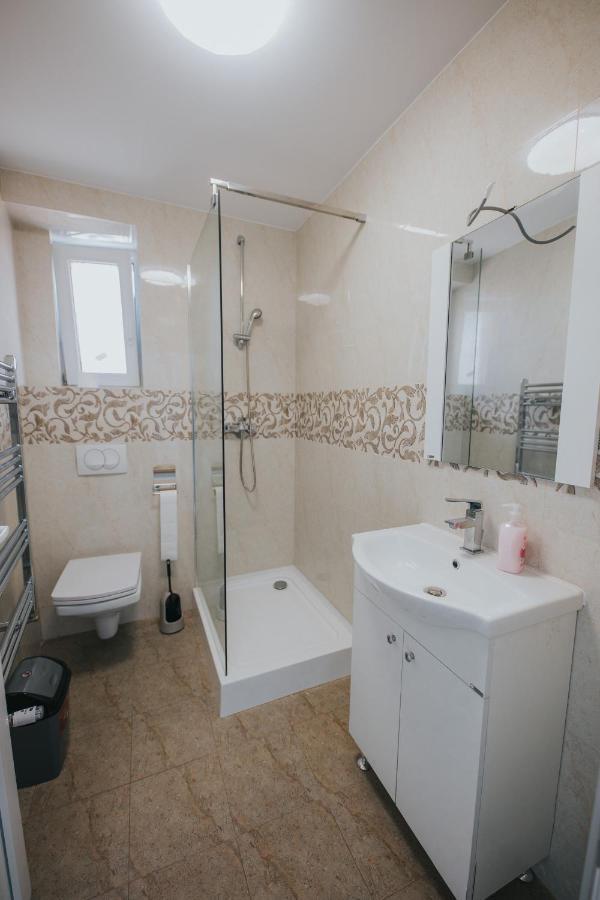 Hotel Endlich Zuhause à Sibiu Extérieur photo