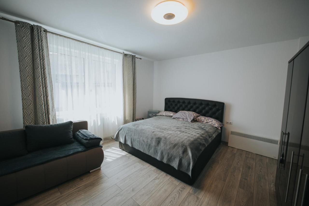 Hotel Endlich Zuhause à Sibiu Extérieur photo